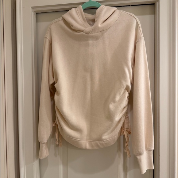 Aerie Side Ruched Hoodie - Vintage Vanilla - Picture 2 of 6